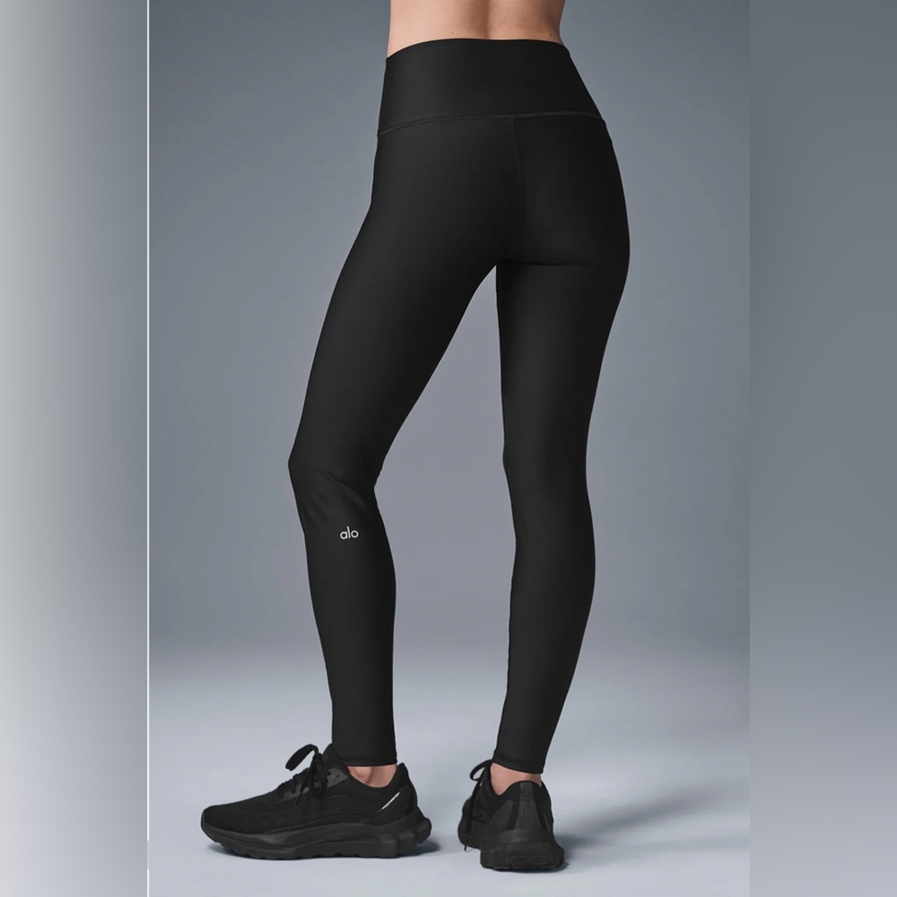 ALO Yoga High Waist Airbrush  Black Leggings Size Medium, #legging #activewear - Picture 5 of 10